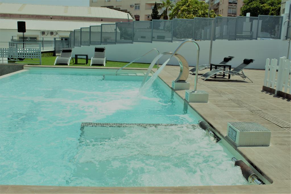Deluxe Hostels & Suites ميريذا المظهر الخارجي الصورة